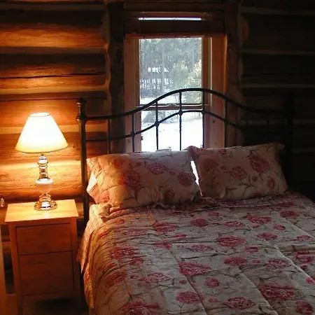 Renegade Log Cabin Custer Exterior photo