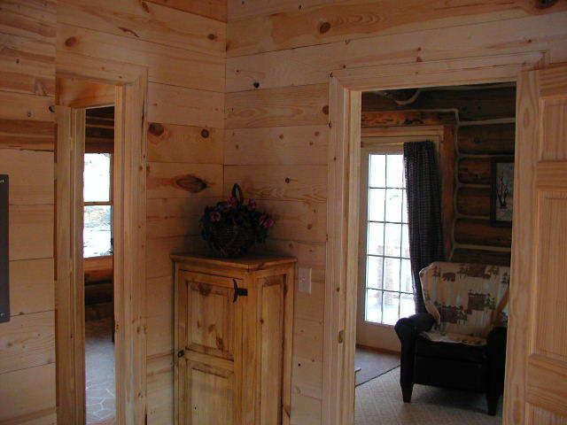 Renegade Log Cabin Custer